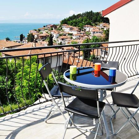 Lake View Apartment Ohrid Esterno foto